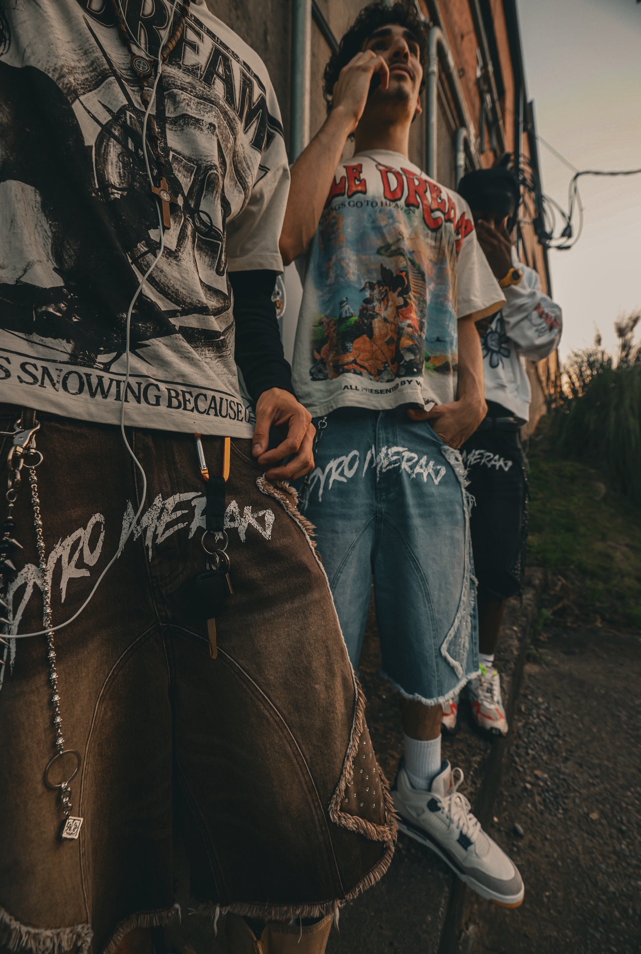 Distressed Patch Jorts Brown
