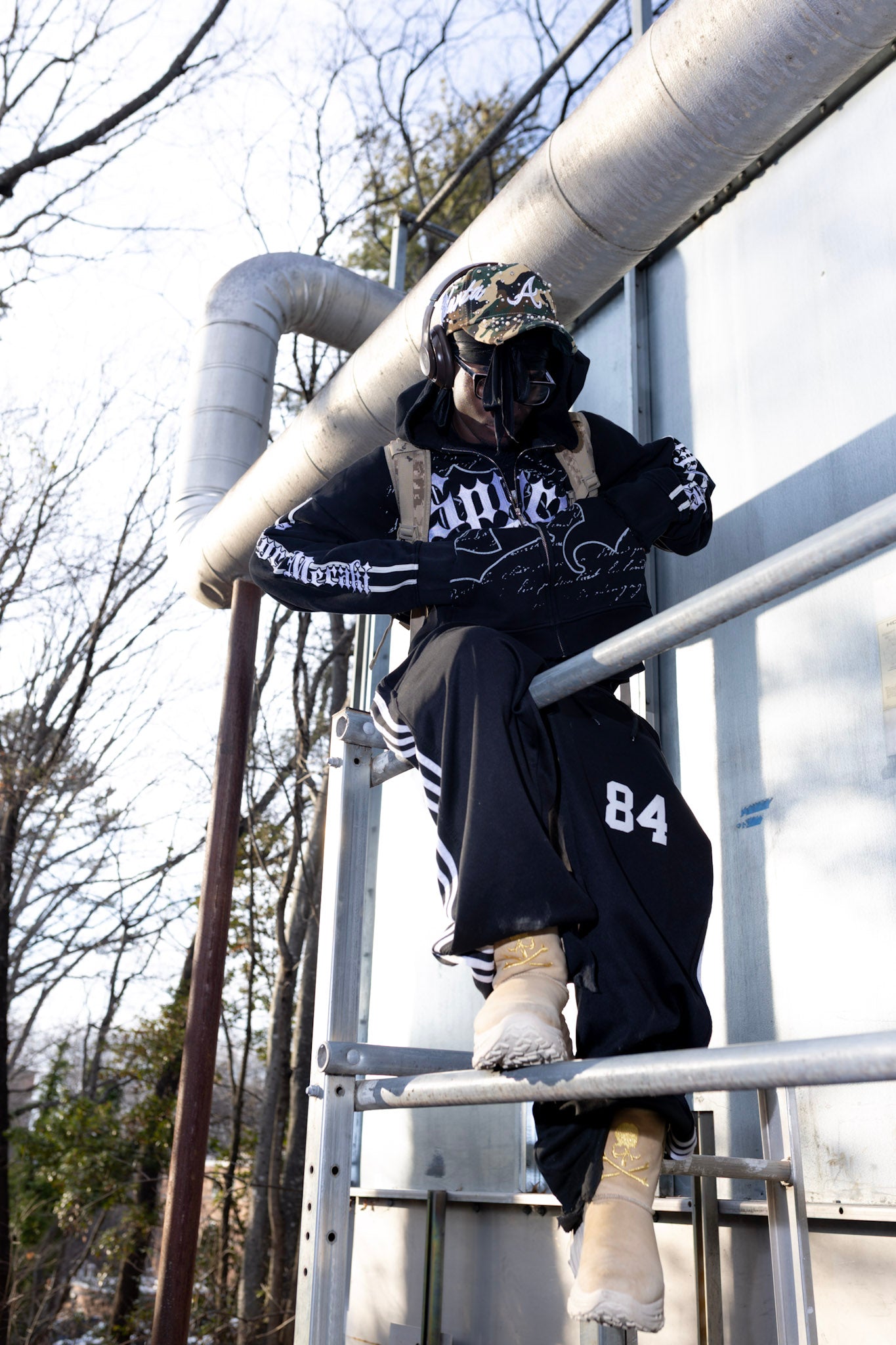 Black '91' Zip Up – Spyro Meraki